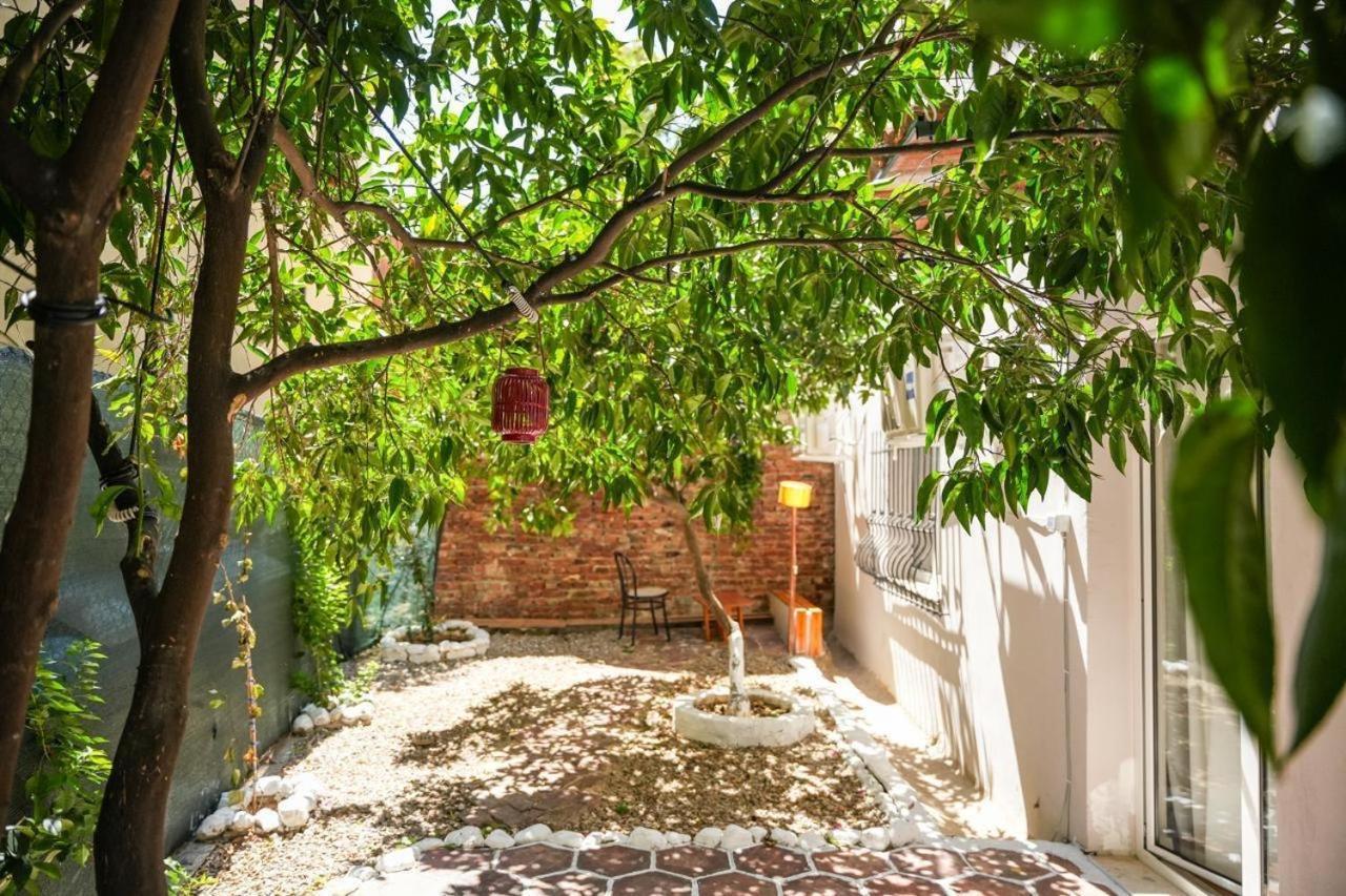 Bougainvilla Apartments Тирана Екстериор снимка